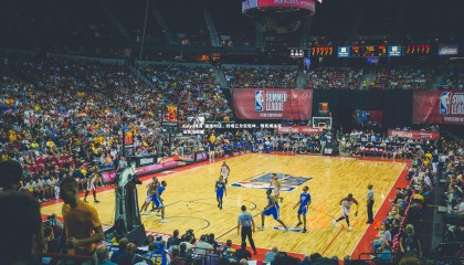 kaiyu体育-强强对话，终场三分定乾坤，殊死搏杀见证竞技巅峰